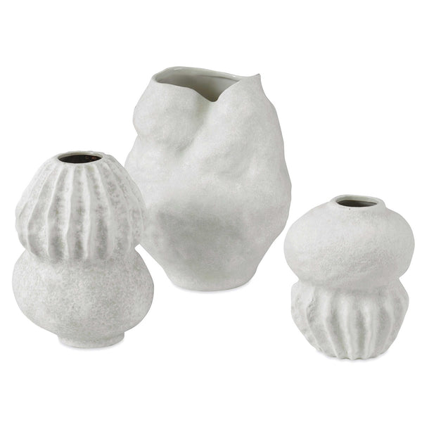 SMALL WHITE VESSEL VASE