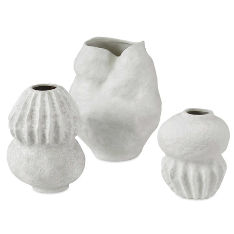 LARGE WHITE VESSEL VASE