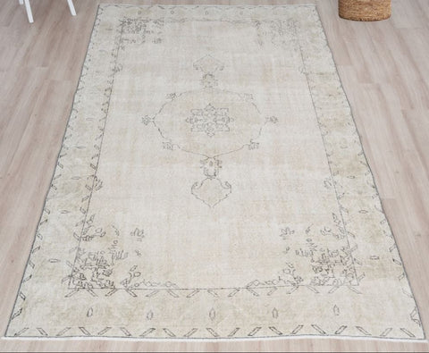 Vintage Handmade Turkish Rug