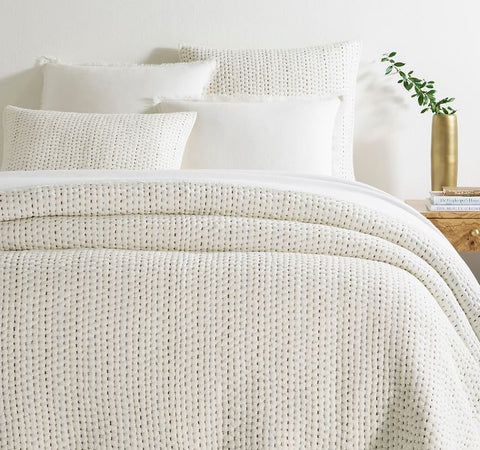 Taft Neutral Queen Quilt