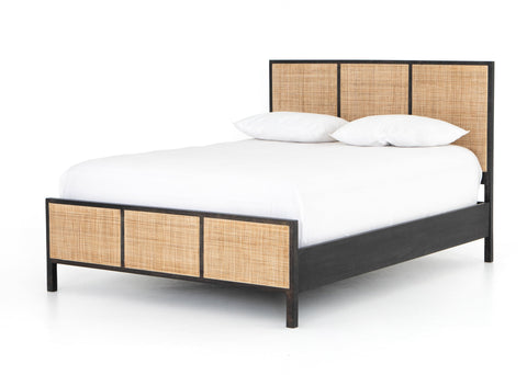 Boxberry Bed Black