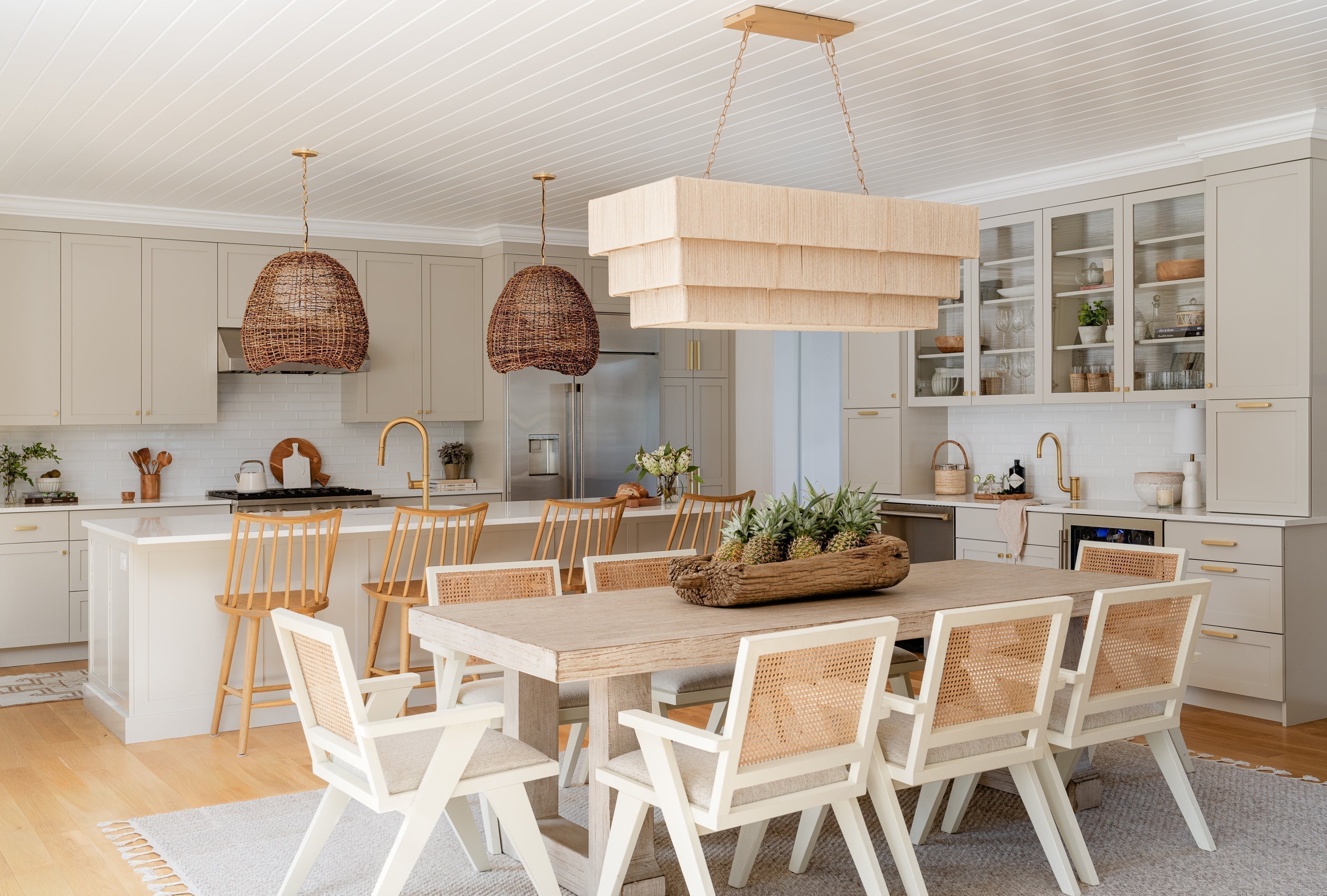 Mill Hill: A Modern Organic Retreat