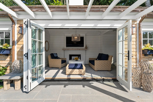 Kingsley-Bate™ St. Barts Settee