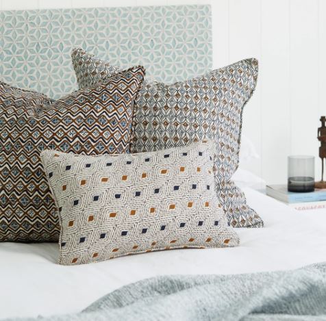 Condesa Tobacoo Linen Pillow