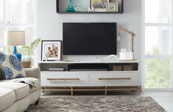 Creekville Entertainment Console